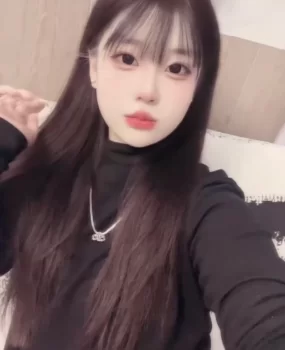 年轻姑娘，配合度高