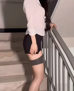 潮吹女王安妮回归服务嘎嘎好