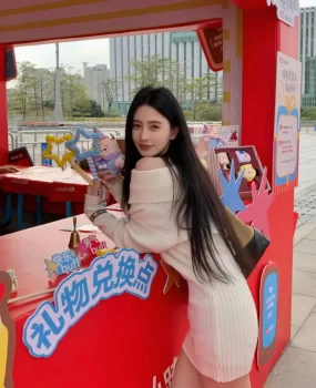 上海漂亮风骚妹子