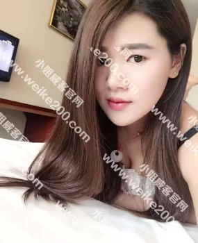 开发兼职秋秋尤其是光滑，紧致的皮肤