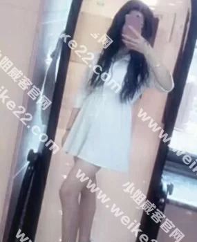 美丽娇妹嫩穴位长得贼漂亮；